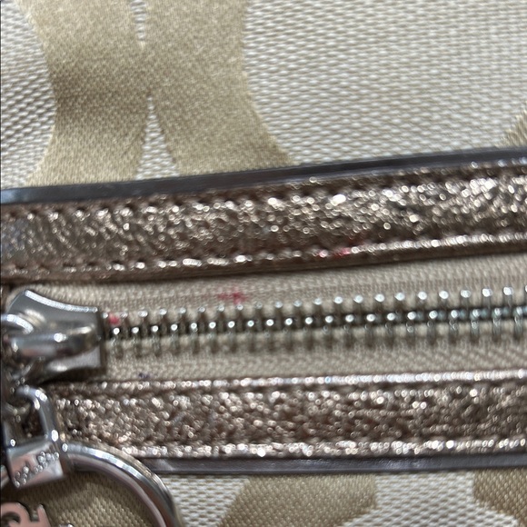 Coach Poppy beige and Metallic Shoulder Bag - Picture 7 of 11